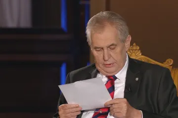 Sponzoři kampaně Zemanových přátel: Advokáti, kteří pomohli Mynářovi s vilou, i ztrátová firma