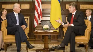 Joseph Biden a Viktor Juščenko
