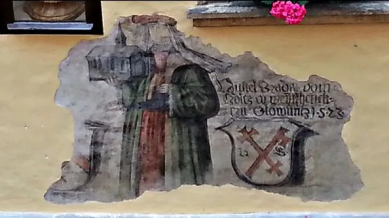 Restaurátoři odkryli vzácnou fresku.