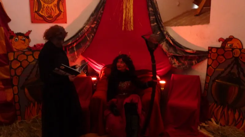 Peklo a kniha hříchů na zámku v Mníšku pod Brdy