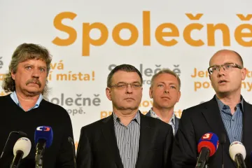 Babiš chce volit i elektronicky, Sobotka oceňuje výsledek proevropských stran