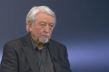 Nemůžete postavit na každém rohu Tančící dům, říká architekt Václav Aulický