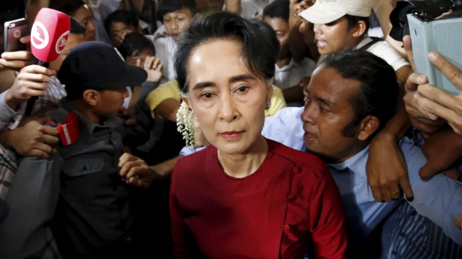 Vůdkyně Národní ligy pro demokracii Aun Schan Su Ťij