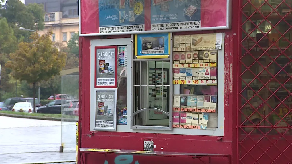 Po dvou měsících jsou jízdenky opět v trafikách
