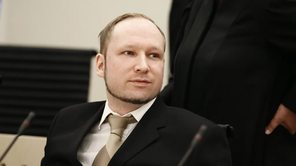 Anders Breivik u soudu