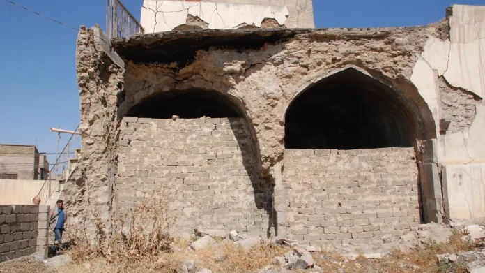 Snímky, ze kterých vycházejí čeští experti při rekonstrukci Mosulu