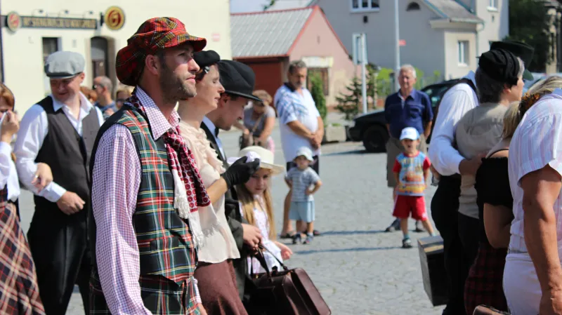 Rekonstrukce odchodu vojáků do války - Mnichovo Hradiště
