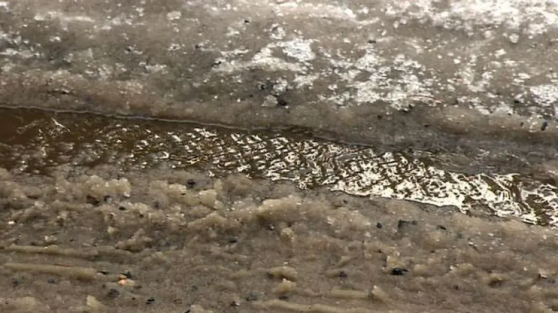 Zemi zasáhla obleva