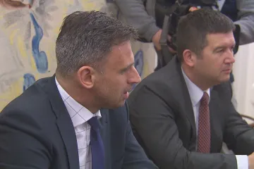 Spory ohledně referenda ČSSD o vládě: Část straníků chce znát i konkrétní jména ministrů 