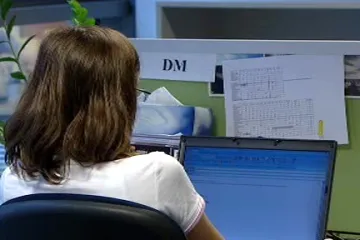 Každý třetí zaměstnavatel porušuje zákony