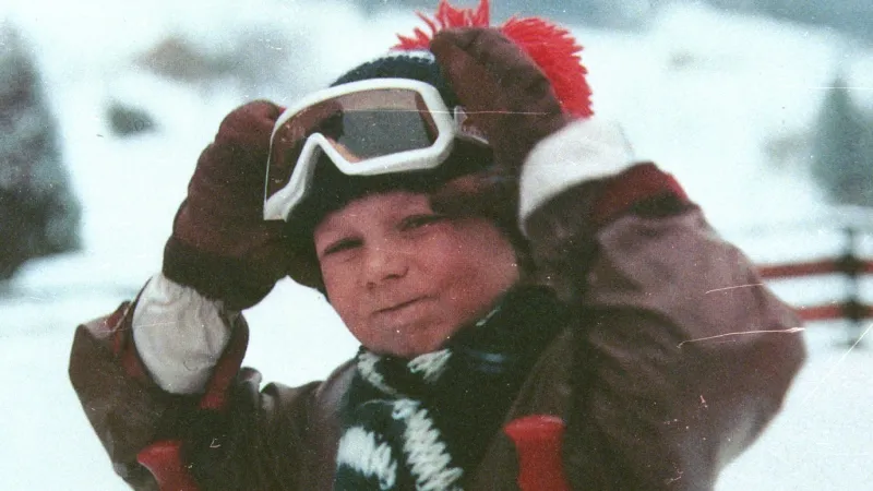 Tomáš Holý  (tady ve snímku Jak vytrhnout velrybě stoličku) byl jednou z největších dětských hvězd československého filmu