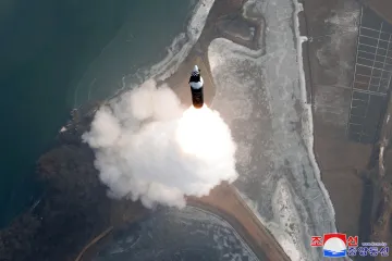 Severní Korea buduje tajný „raketový pás“
