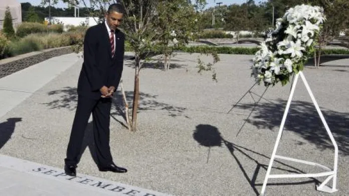 Prezident Obama uctil památku obětem 11. září