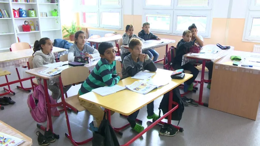 Vzdělávání v romských osadách