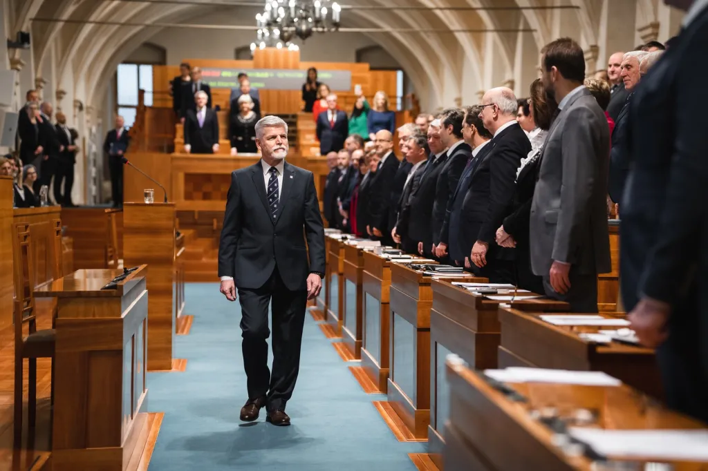 Koncem března roku 2023 prezident navštívil Senát parlamentu České republiky