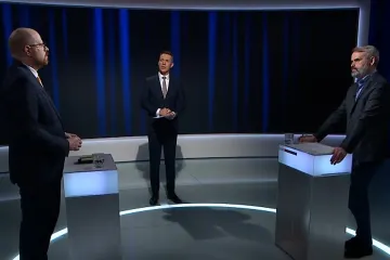 Šlachta pochválil organizaci repatriačních letů, Hulicius zkritizoval komunikaci