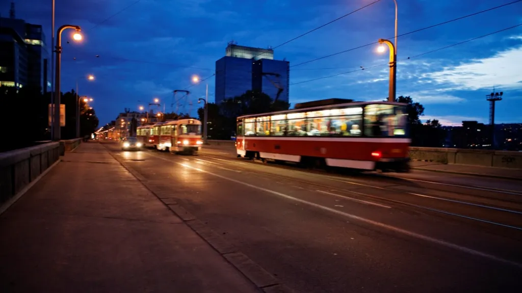 Tramvaje na pražském Libeňském mostu