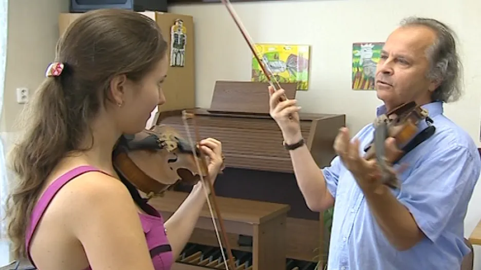 Hudeček vychovává už druhou generaci houslových virtuosů