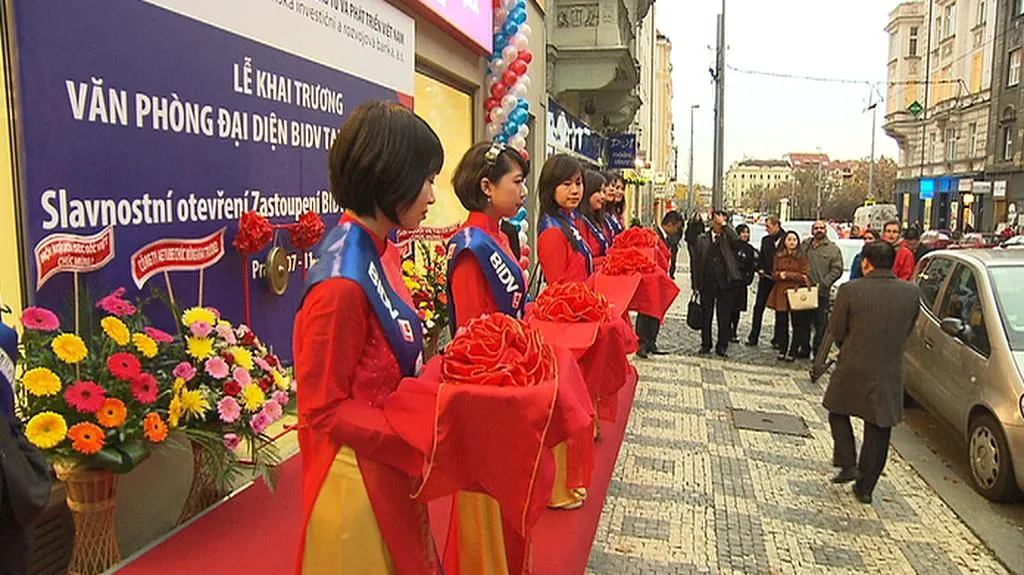 Otevření Vietnamské rozvojové a investiční banky v Praze