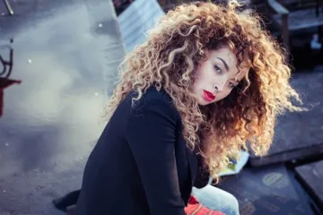 Klip týdne: Ella Eyre / Together