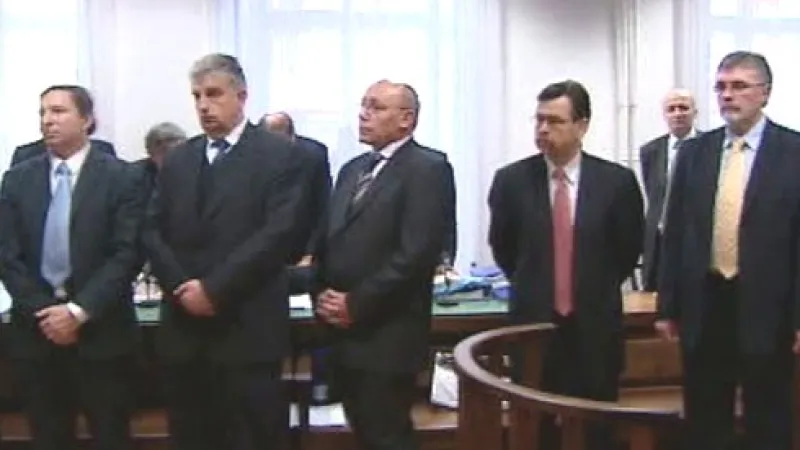 Soud s bývalými manažery Komerční banky