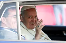 Krize, nebo nová éra? Církví zmítají kauzy se zneužíváním, papež zatím čelí konzervativní kritice