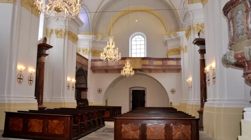 V kategorii obnova památky, restaurování získala ocenění Společnost pro obnovu památek za stavební obnovu pozdně barokního kostela Nanebevzetí Panny Marie v Konojedech u Úštěku.