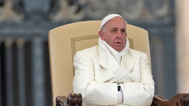 Papež František na generální audienci na Svatopetrském náměstí v listopadu 2013