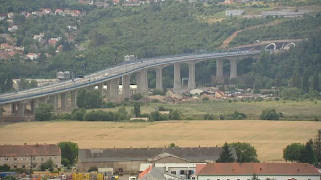 Most na Pražském okruhu