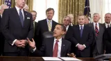 Obama se chystá podepsat příkaz o uzavření věznice v Guantánamu (22. ledna 2009)