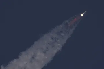 Kosmická loď Starship předčasně explodovala, Musk let označuje za úspěch