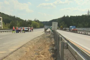 Polovina téměř za námi, druhá zbývá. Modernizace D1 ale měla právě končit