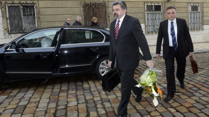 Jiří Weigl a Ivo Velíšek na schůzce s Milošem Zemanem