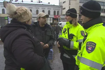 Stát se mezi osmnácti a jednadvaceti strážníkem? Znojmu se mladí bez zbraně nevyplatí, Brnu ano