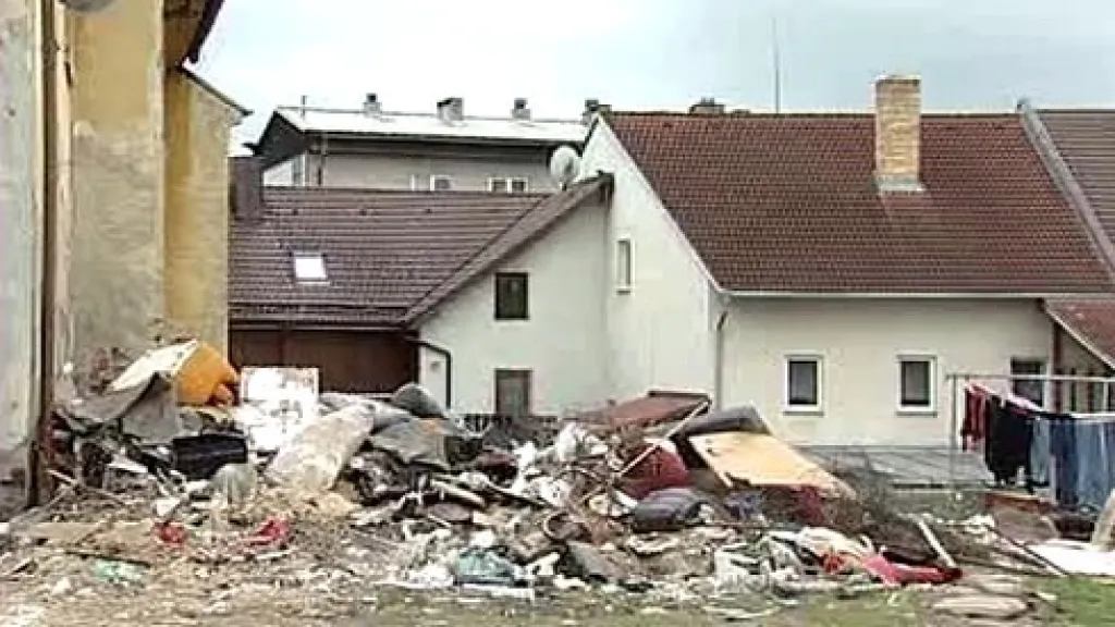Nepořádek v obci