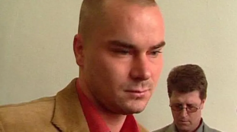 Tajemník Mirka Topolánka, lobbista a organizátor volební kampaně ODS Marek Dalík. Do povědomí lidí se zapsal ve spojitosti s úplatkářskou kauzou Kořistka a nyní také svými výroky o povolebním vyjednávání s ČSSD.