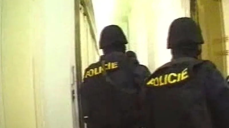 Zásah policie při nucené zprávě v IPB