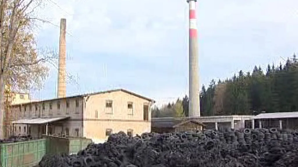 Dvůr textilky ve Studánce