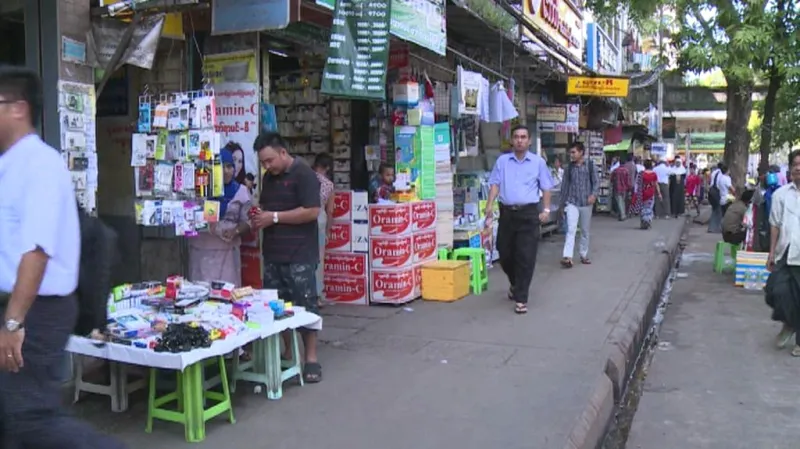 Události: Barma zažila po desetiletí první svobodné volby