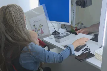 Lidé během léta častěji řeší pas na poslední chvíli, vyzvednout se dá ale jen v Praze