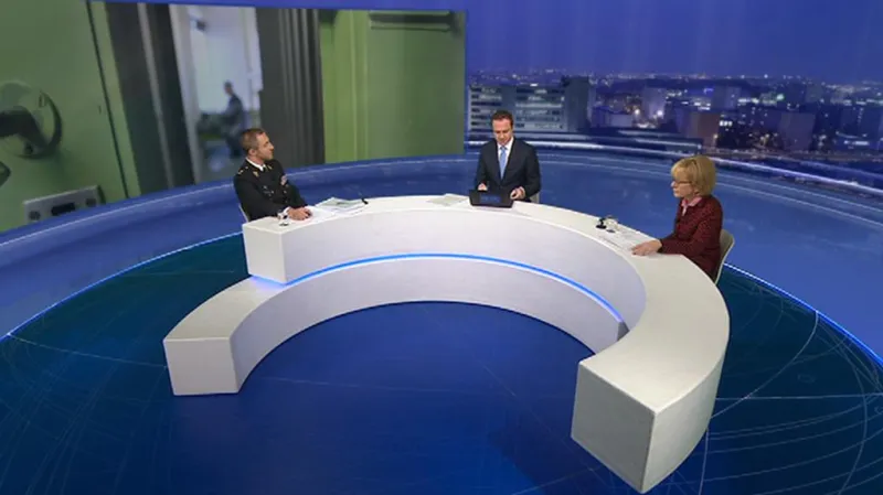 Události, komentáře s Petrem Dohnalem a Helenou Válkovou