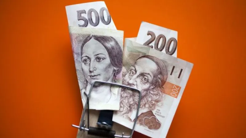 Odborník: Hypotéky se splácejí, problém je se spotřebitelskými dluhy