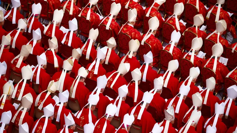 Pohřeb emeritního papeže Benedikta XVI.