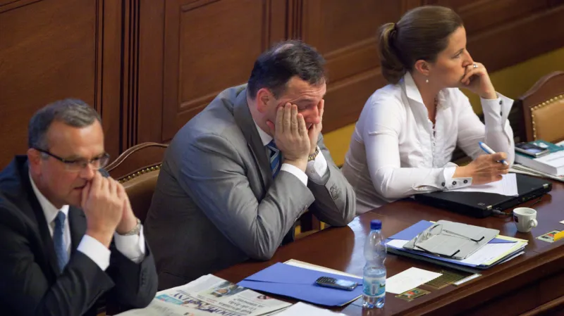 Petr Nečas, Miroslav Kalousek a Karolína Peake