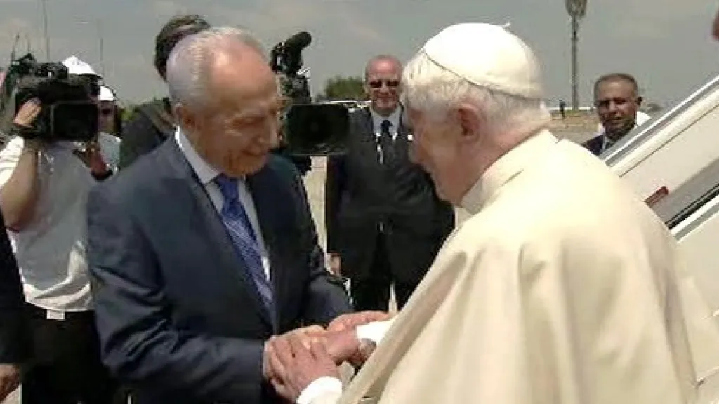 Izraelský prezident Šimon Peres a papež Benedikt XVI.