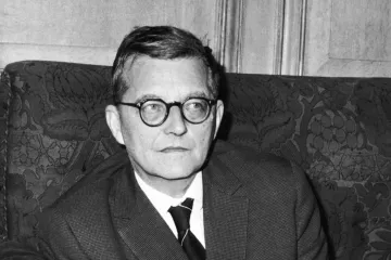 Recenze: Hukot času aneb Turbulentní průlet osudem Dmitrije Šostakoviče