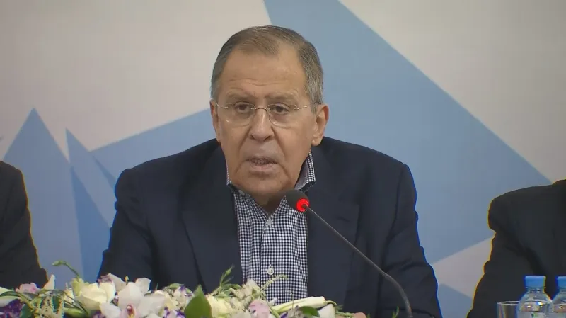 Ruský ministr zahraničí Sergej Lavrov k útoku v Sýrii a k otravě Sergeje Skripala
