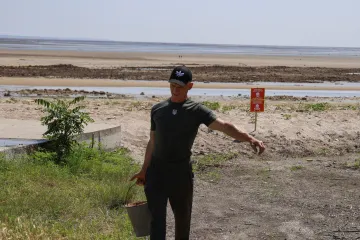 Ukrajina kvůli zničení Kachovské přehrady ztratí pokolení ryb, varuje biolog