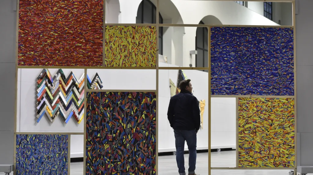 Adam Gallery se rozloučila výstavou Jiřího Černického