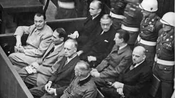 Rudolf Hess během Norimberského procesu